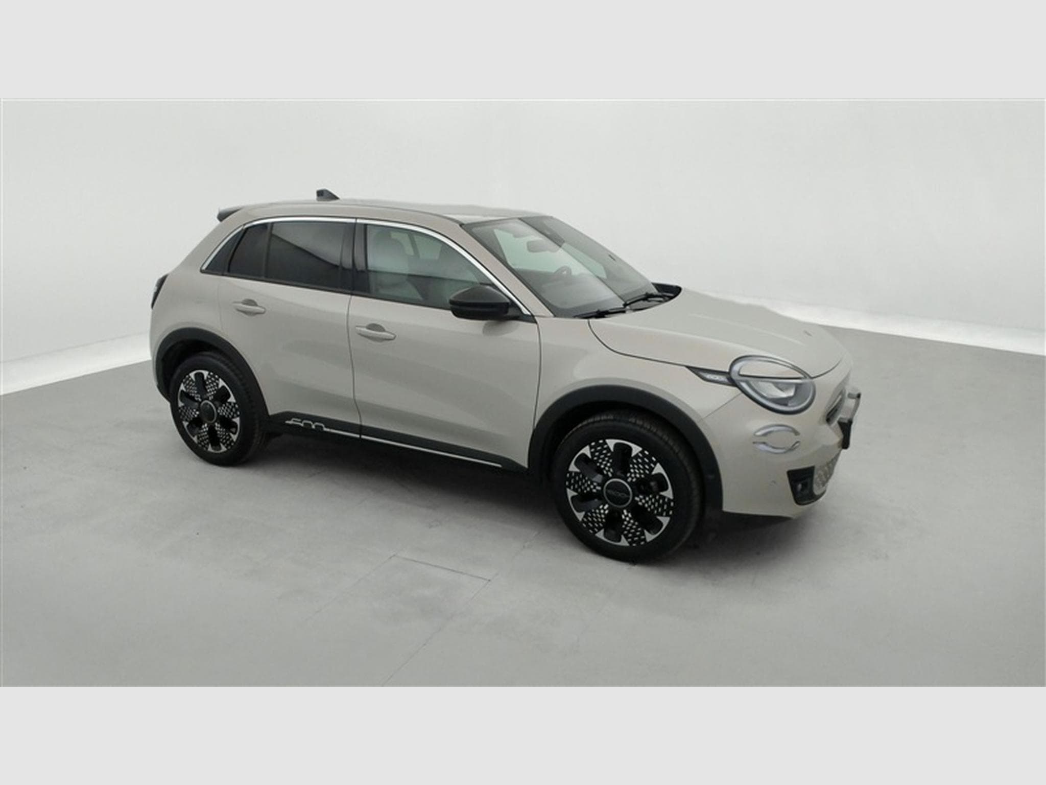Fiat 600 1.2 Hybrid 110Cv eDCT6 La Prima (2025) - Photo 24