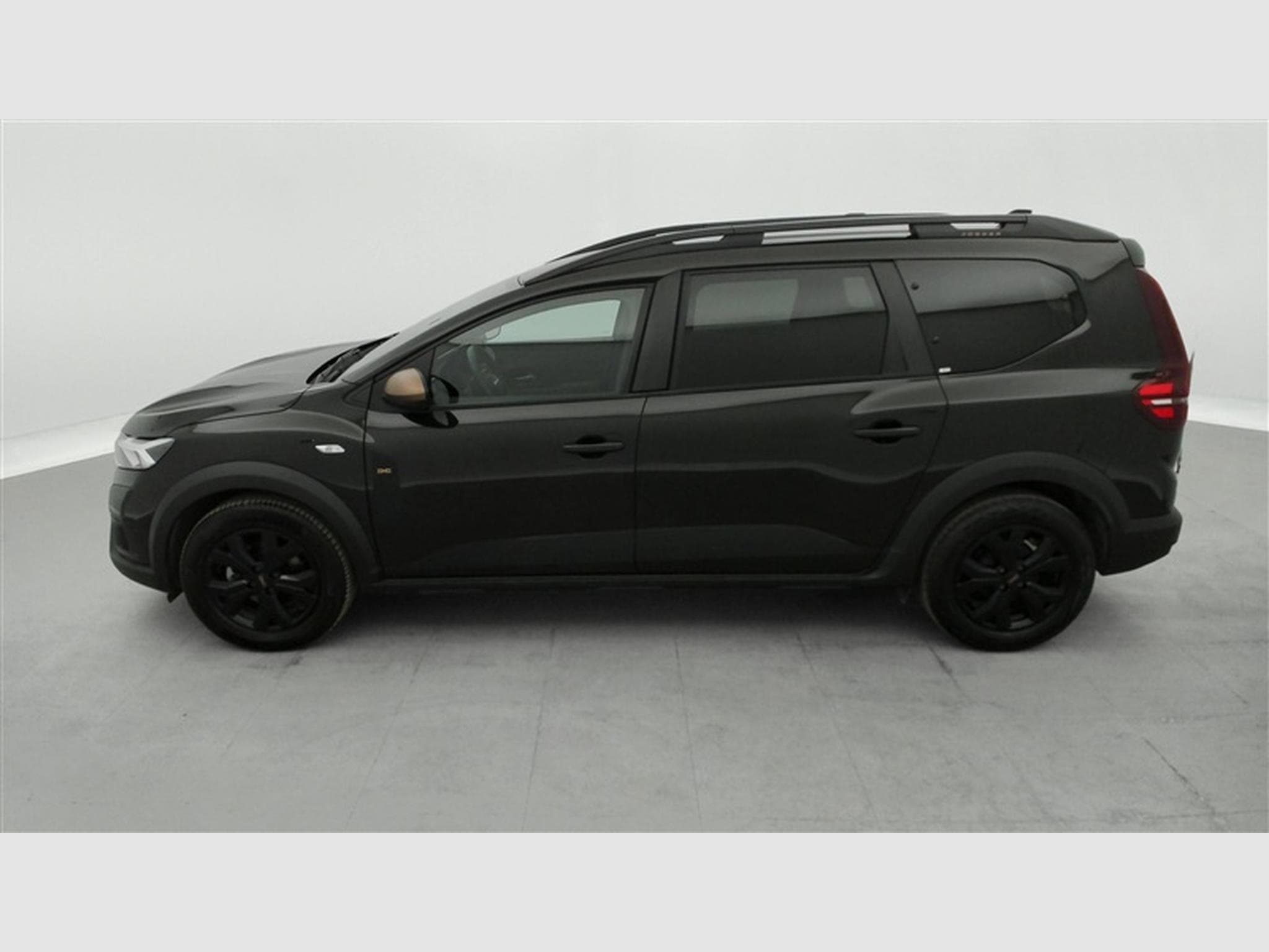 Dacia Jogger Hybrid 1.6 Extreme 7PL / NAVI / CARPLAY / CAMERA (2025) - Photo 3