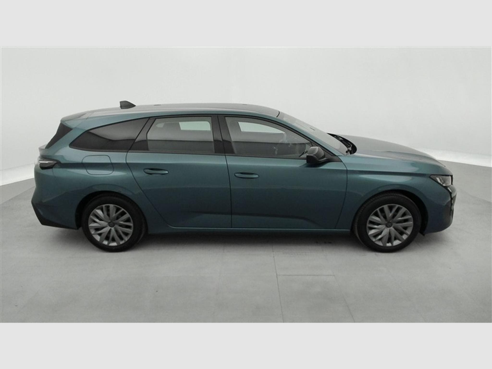 Peugeot 308 1.2 PureTech Active Pack NAVI /LED/PDC (2022) - Photo 25