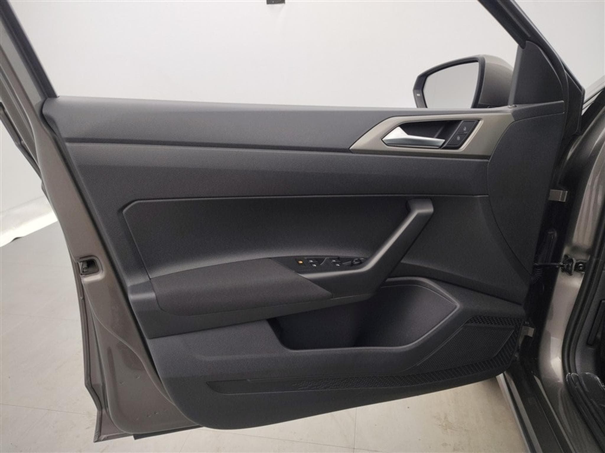 VW Polo 1.6 TDi  Comfortline (2020) - Photo 16