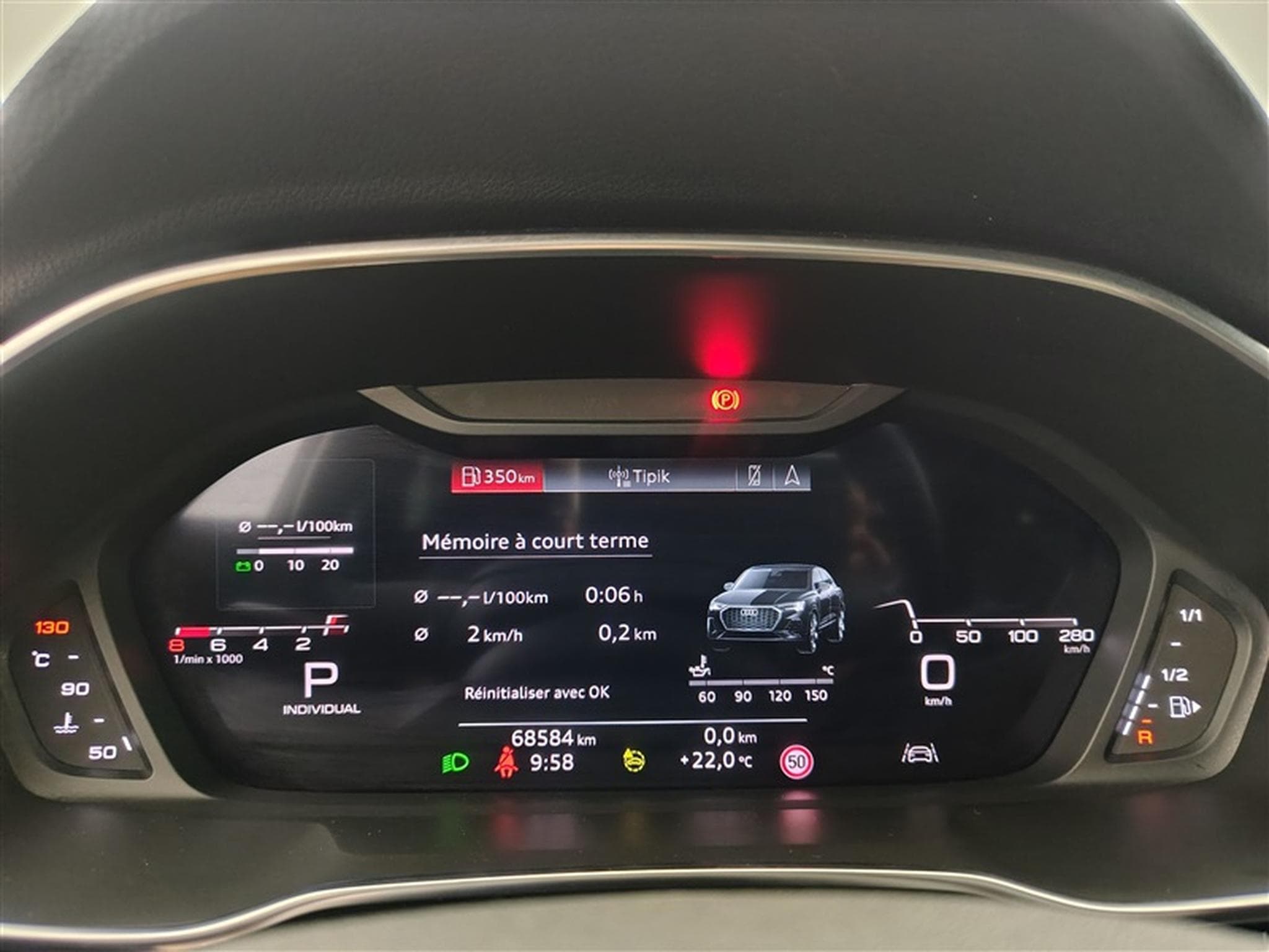 Audi Q3 Sportback 35 TFSI S line (2023) - Photo 10
