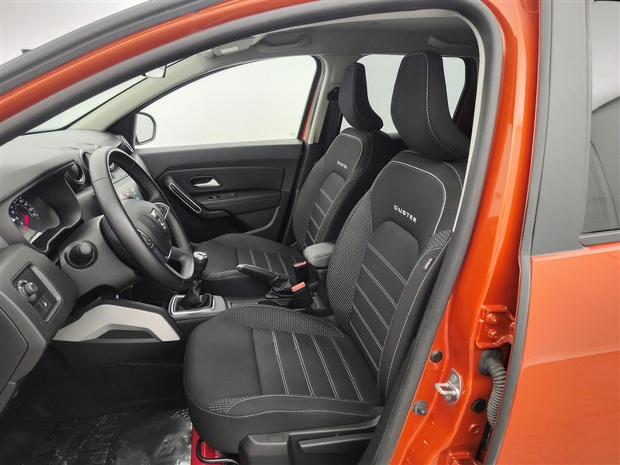 Dacia Duster 1.0 TCe Prestige CLIM/NAVI/CAMERA (2022) - Photo 7