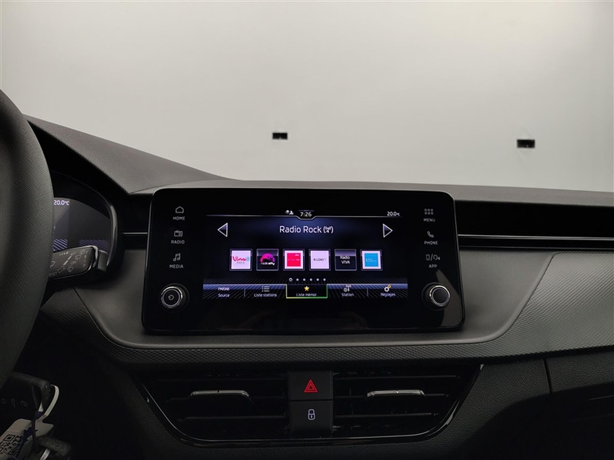 Skoda Scala 1.0 TSI 95cv Clever CARPLAY / FULL LED / PDC AR (2026) - Photo 11