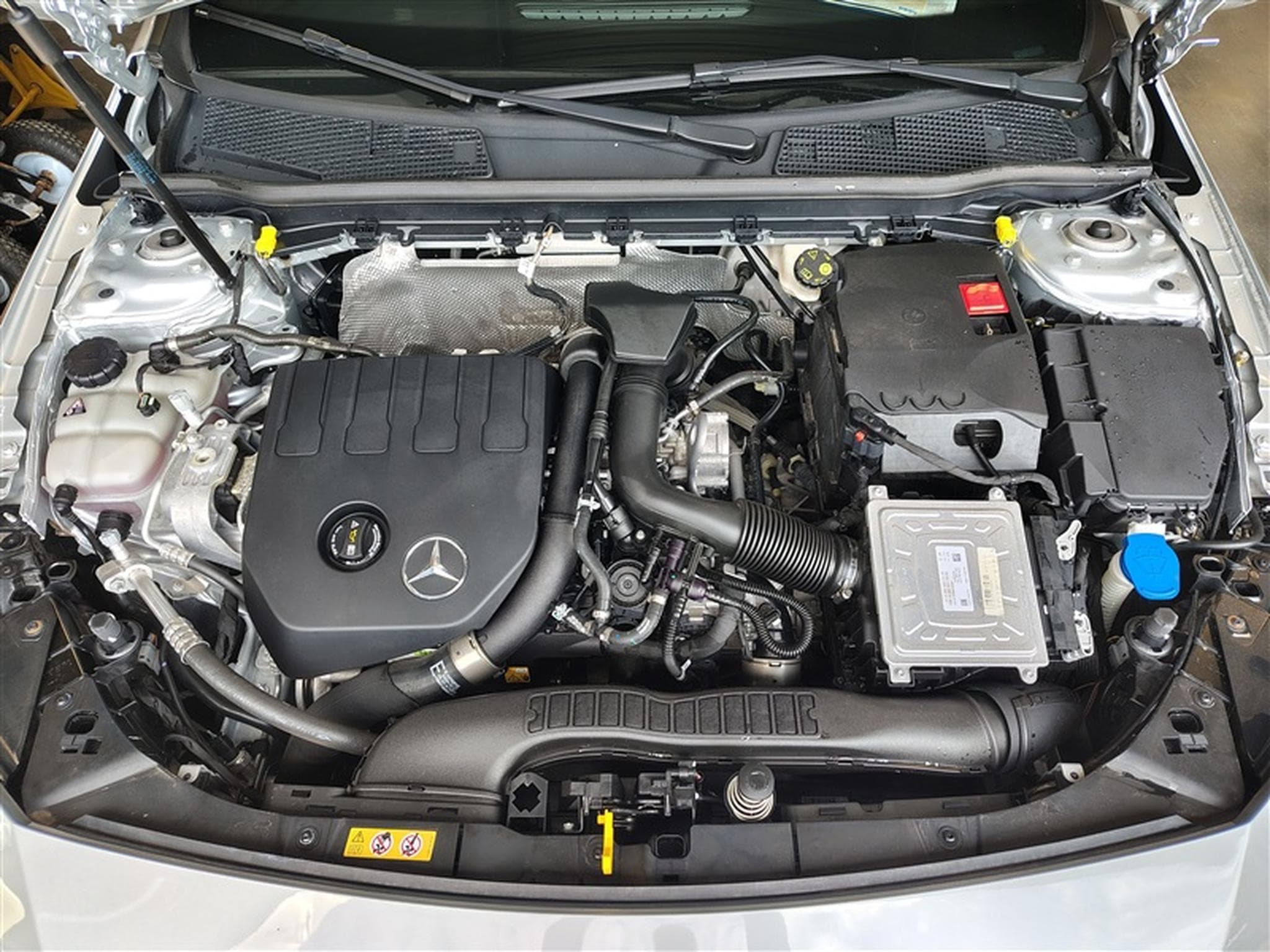 Mercedes CLA 180 CLA 180 Business Solution NAVI/JA/PDC AV AR (2022) - Photo 20