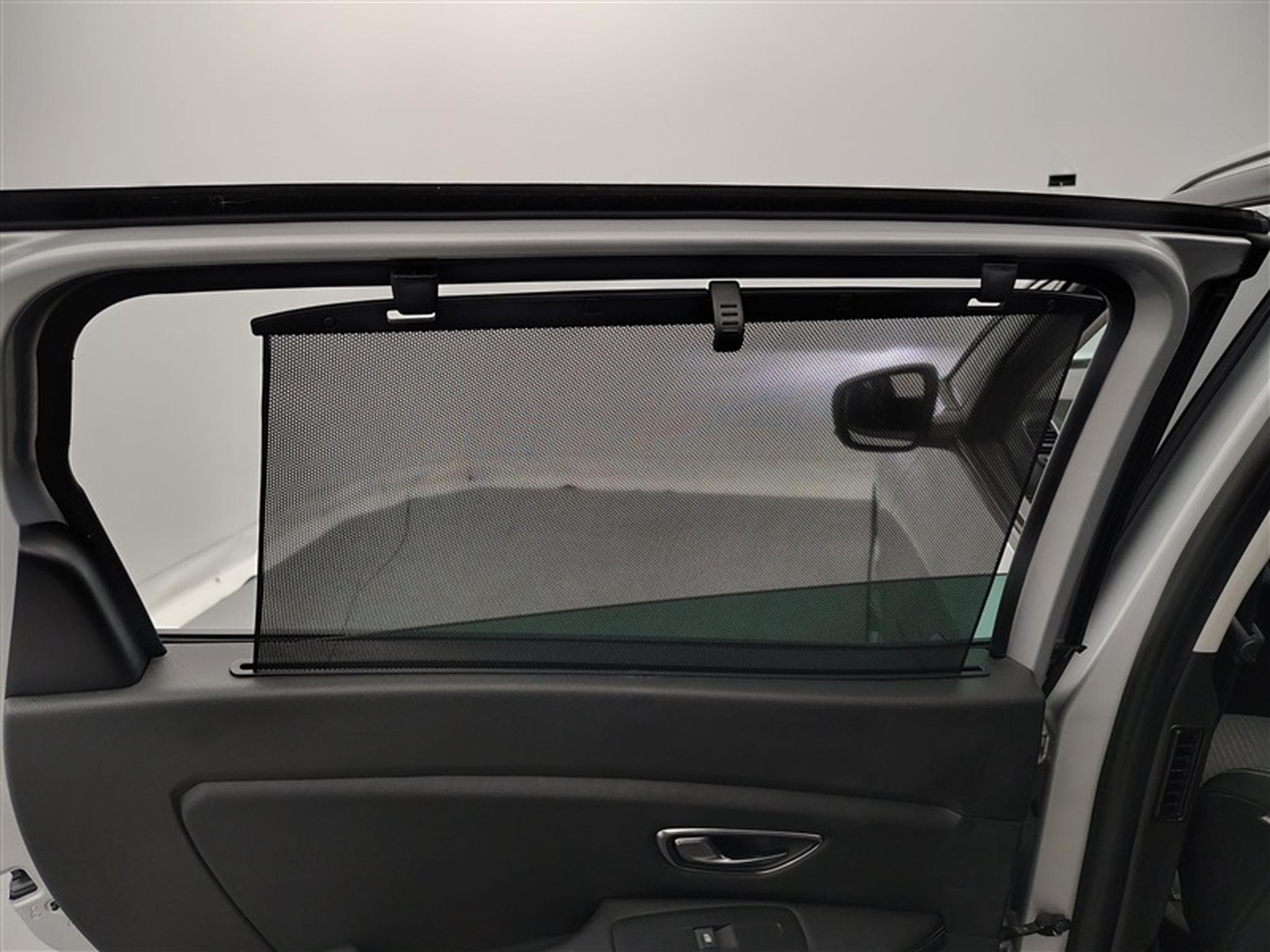 Renault Scenic 1.33 TCe Intens EDC 7 Pl  Navi / Led / PDC av+ar (2023) - Photo 19