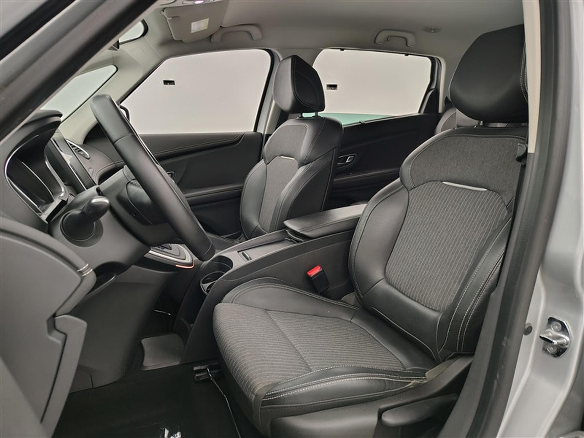 Renault Scenic 1.33 TCe Intens EDC 7 Pl  Navi / Led / PDC av+ar (2023) - Photo 7