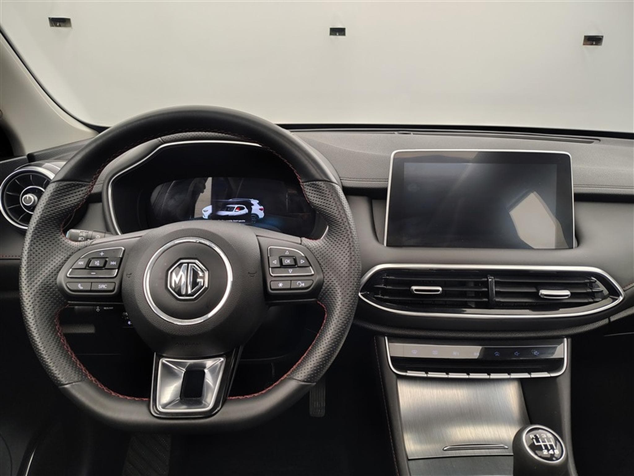 MG HS 1.5 T-GDi 160cv Luxury NAVI / FULL LED / CUIR / PANO (2024) - Photo 9