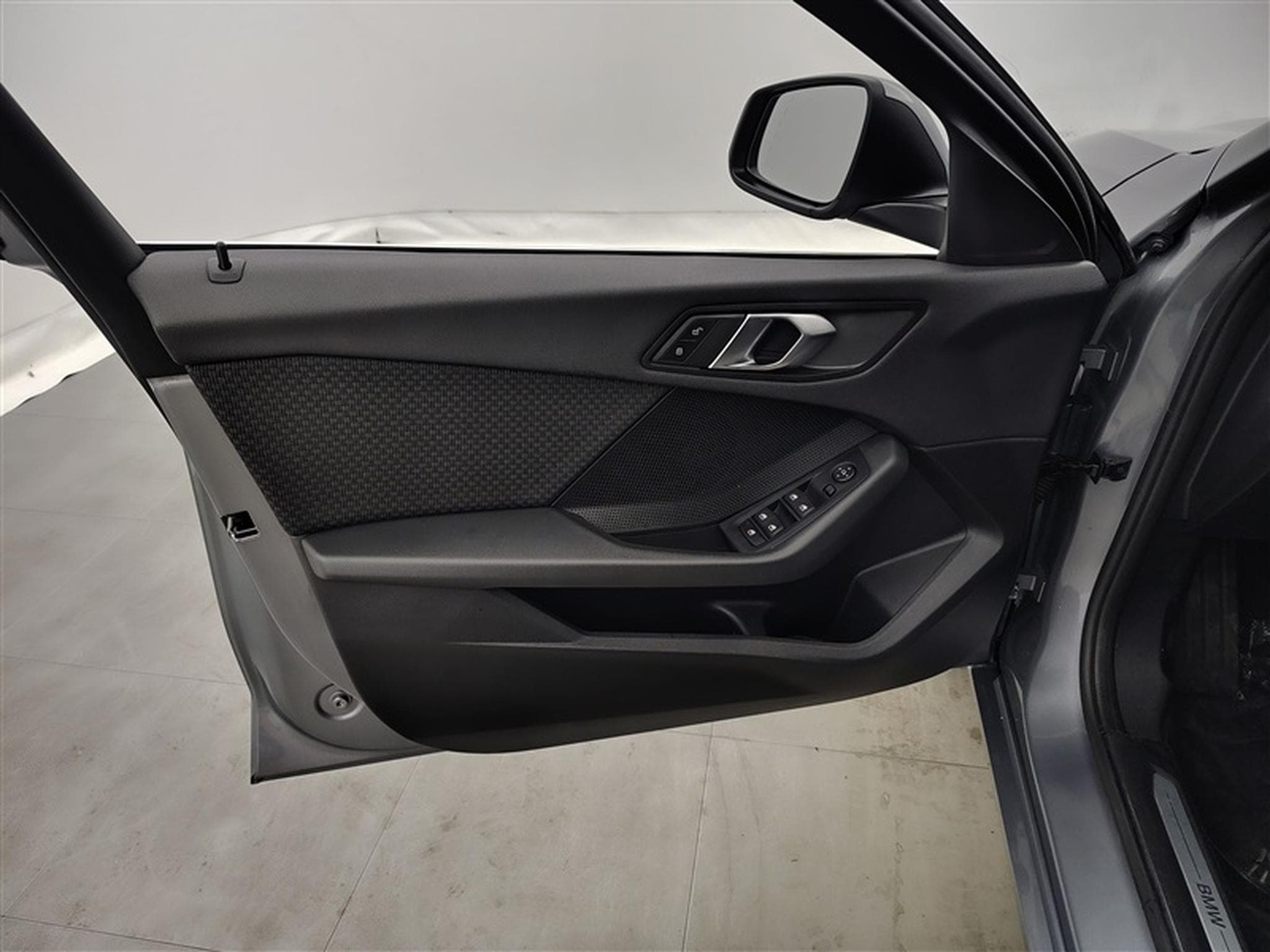 BMW 116 116 d Business NAVI/FULL LED/JA/PDC AV AR (2023) - Photo 17