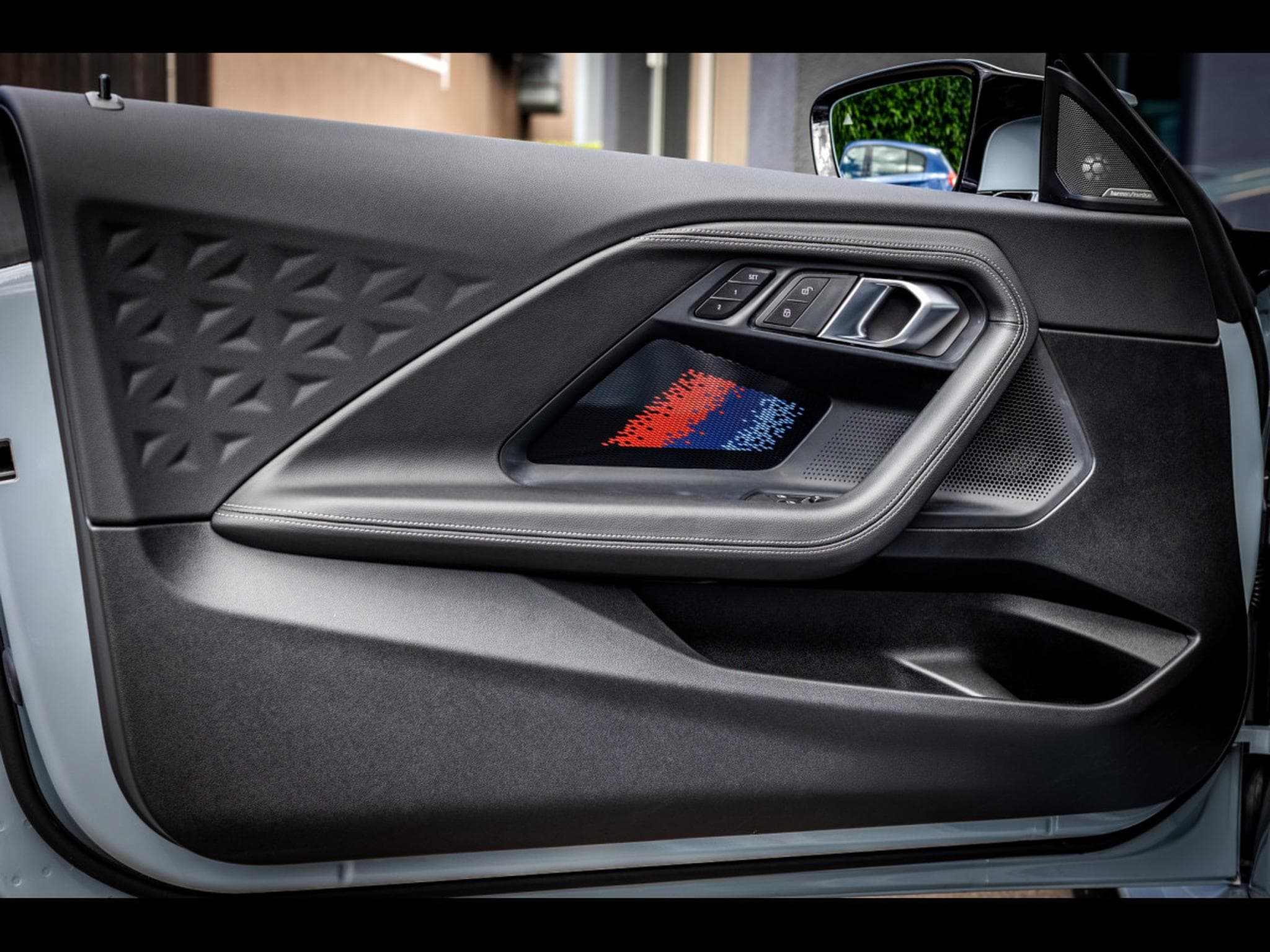 BMW M2 COUPE (G87) – BROOKLYN GRAU METALLIC (2024) - Photo 21