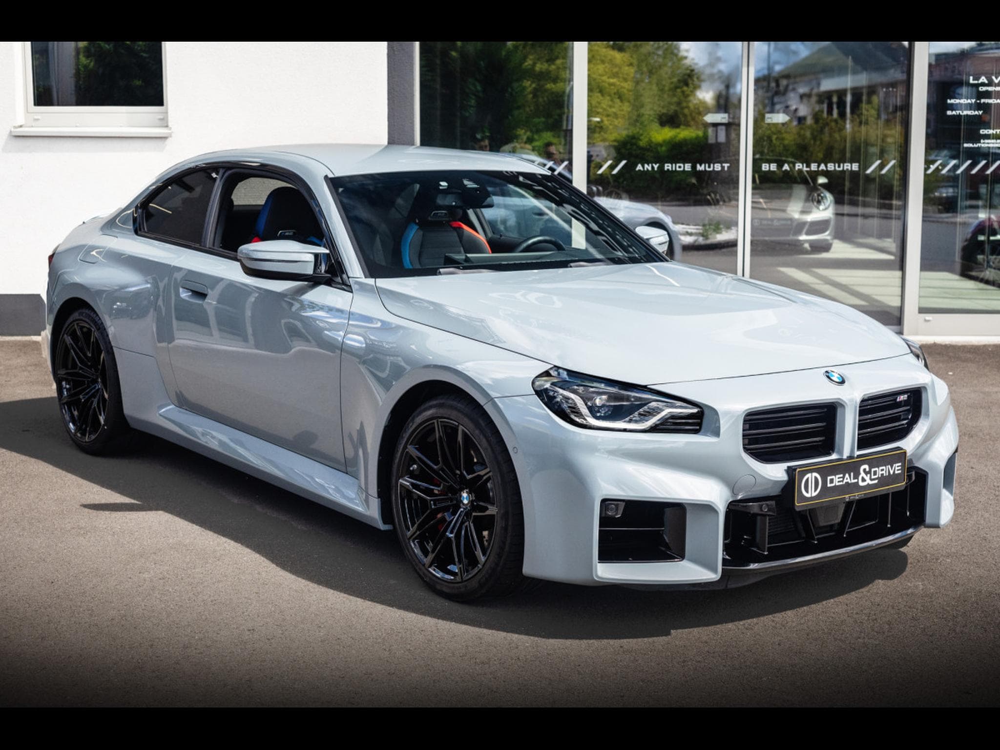 BMW M2 COUPE (G87) – BROOKLYN GRAU METALLIC (2024) - Photo 6