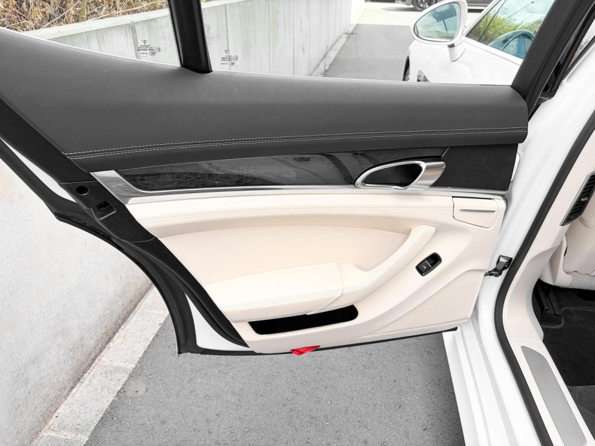 Porsche Panamera Panamera E-Hybrid S /20/Bi-Xenon/PANO/360°/Leder (2014) - Photo 18