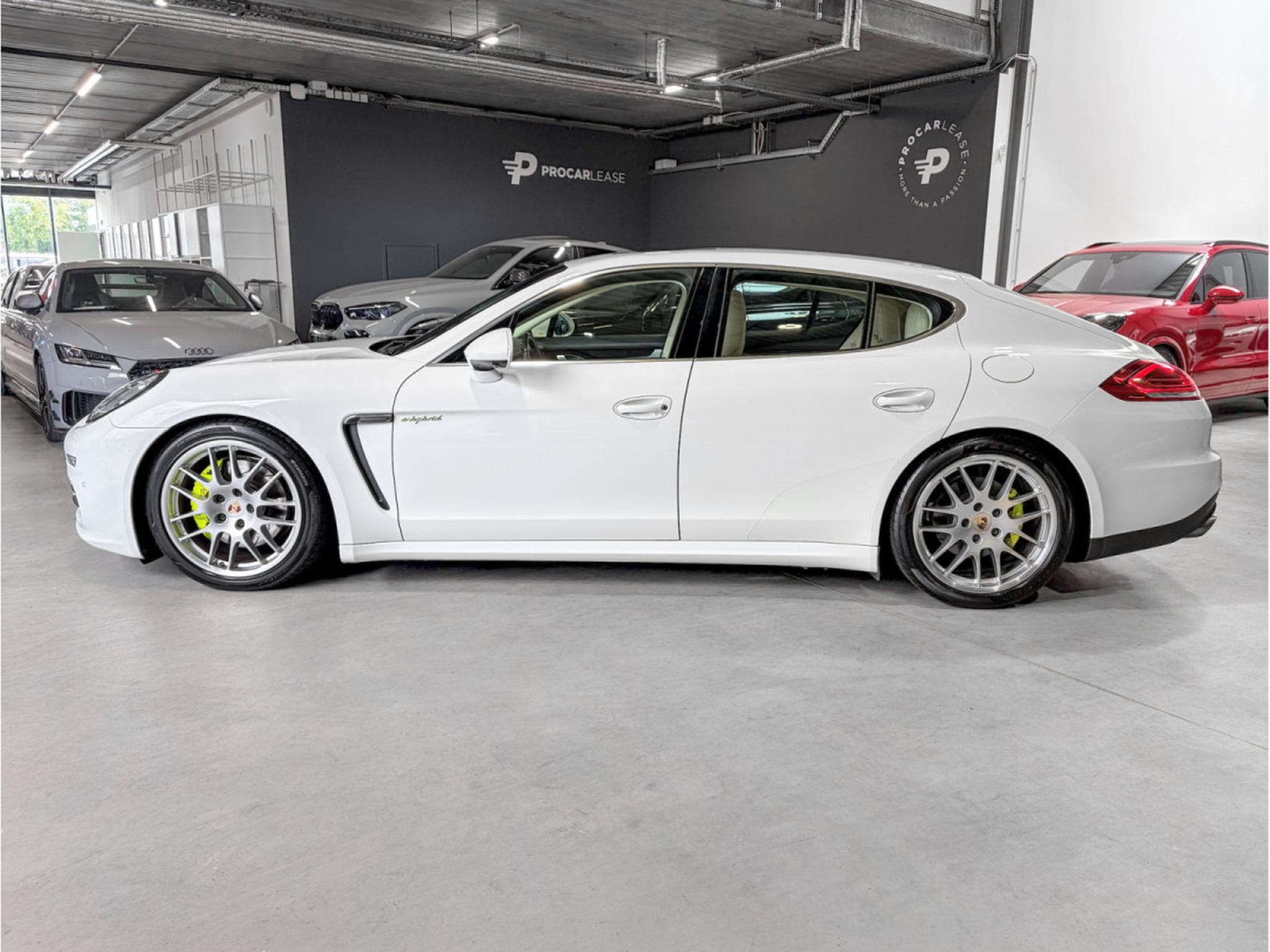 Porsche Panamera Panamera E-Hybrid S /20/Bi-Xenon/PANO/360°/Leder (2014) - Photo 5