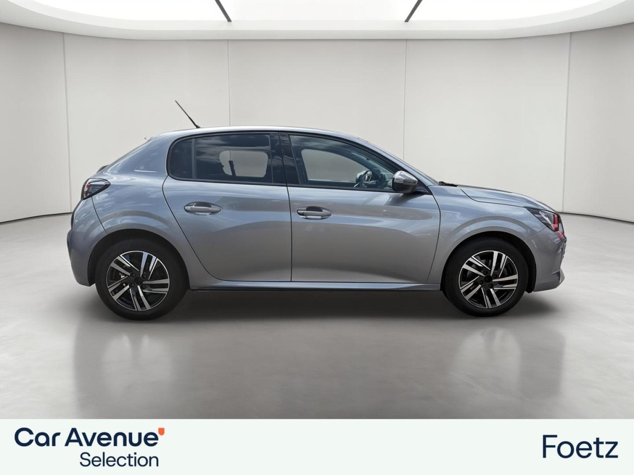 PEUGEOT 208 1.2 PureTech 100ch S&S Allure EAT8 (2021) - Photo 5