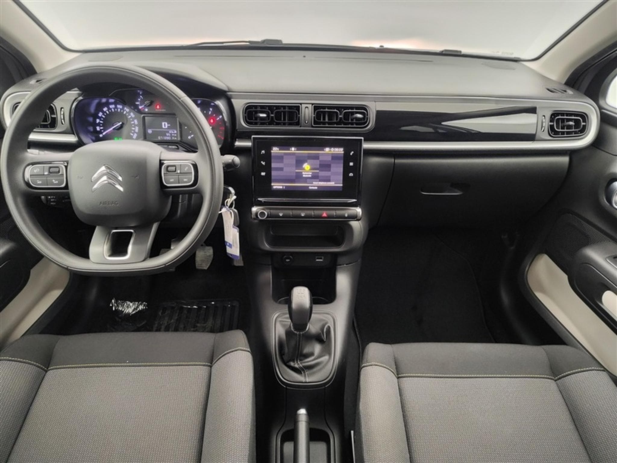 Citroen C3 1.2i PureTech Highlight S&S (EU6.2) (2020) - Photo 8