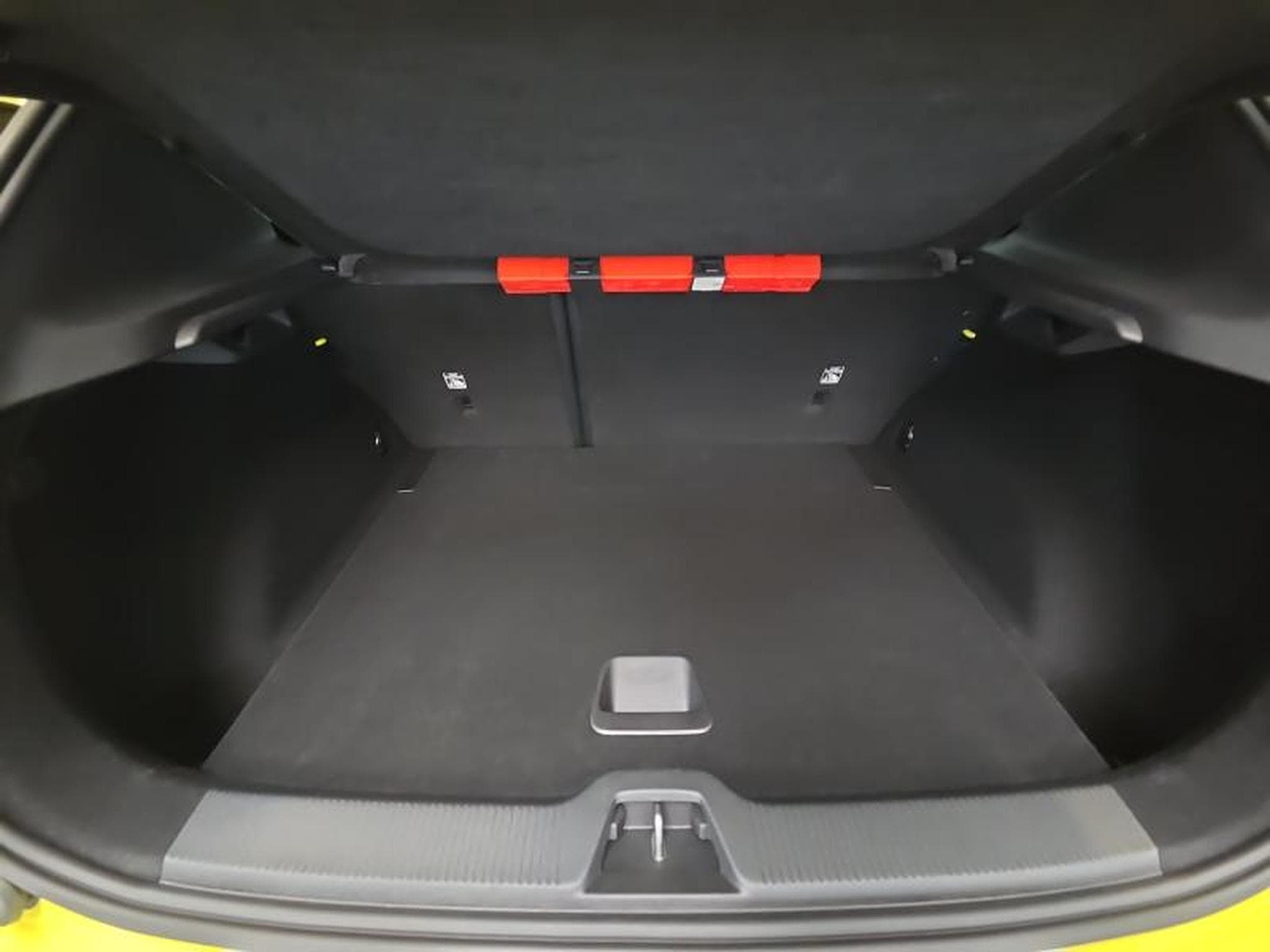 Volvo EX30 Ultra Single Motor Extended (2026) - Photo 40