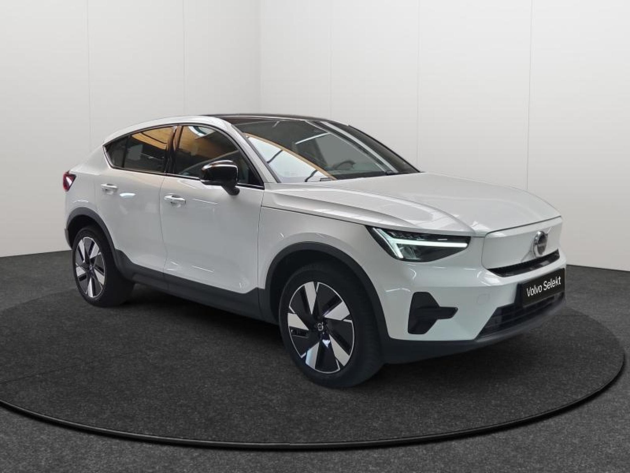 Volvo C40 Core Single Motor Extended Range (2025) - Photo 49