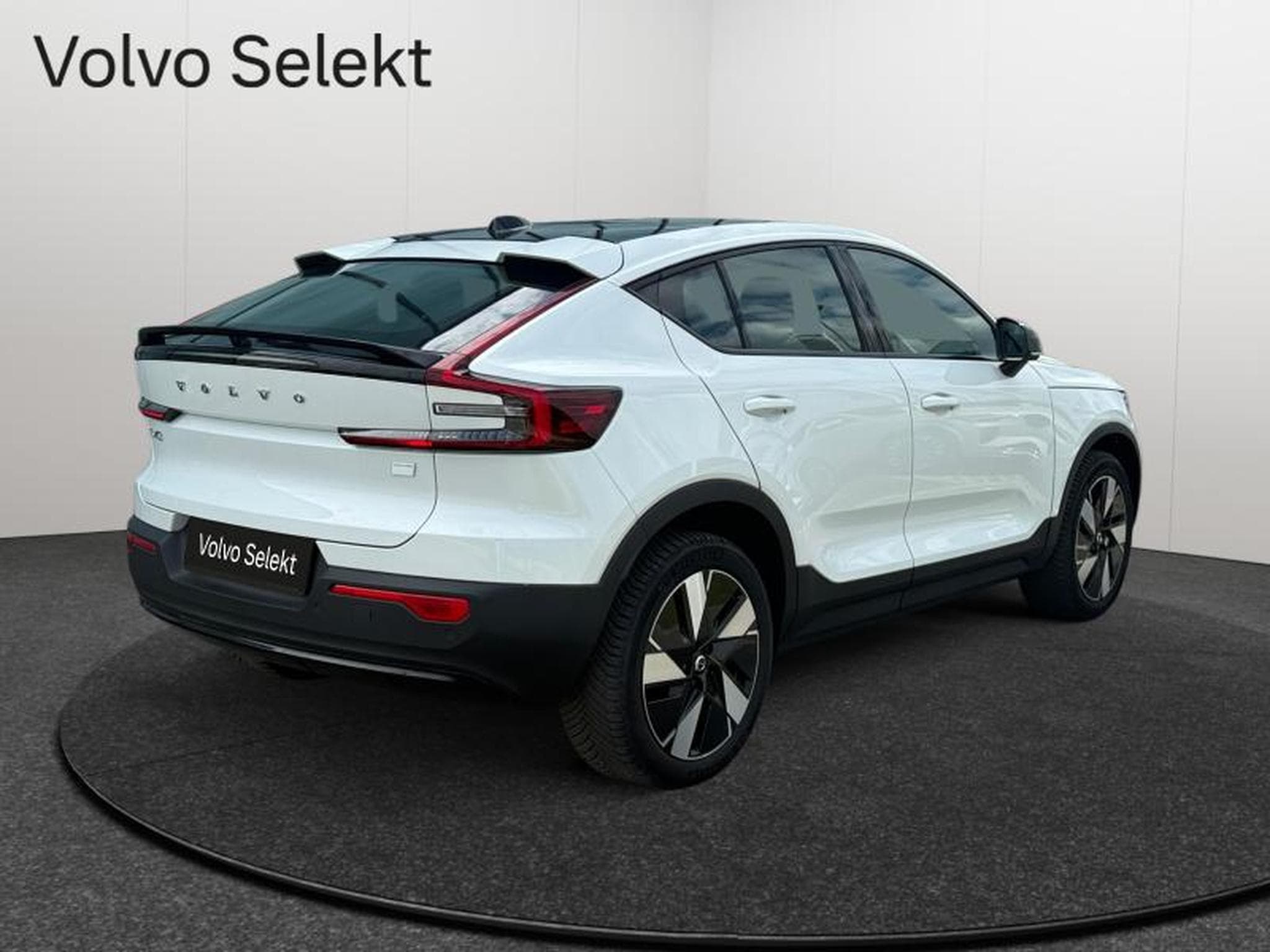Volvo C40 Core Single Motor Extended Range (2025) - Photo 5