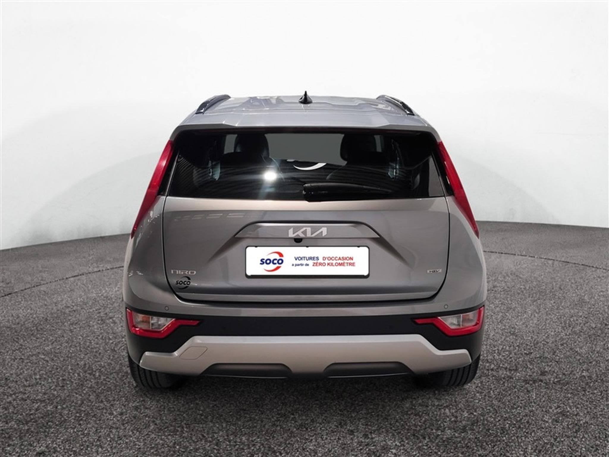 Kia Niro HEV 1.6 GDi Pure DCT (2023) - Photo 5
