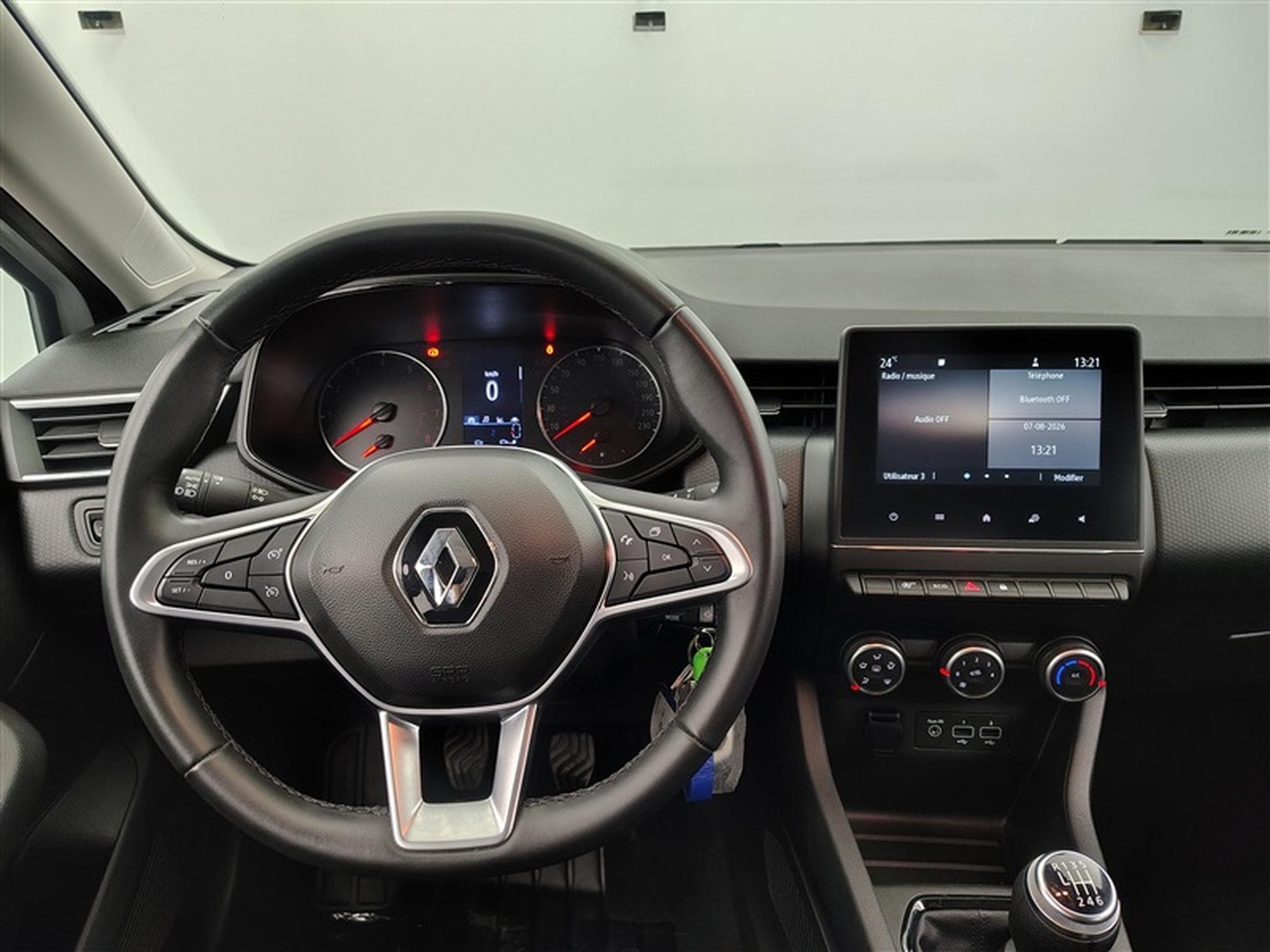 Renault Clio 1.0 TCe 90cv Equilibre APPLECARPLAY / FULL LED (2022) - Photo 9