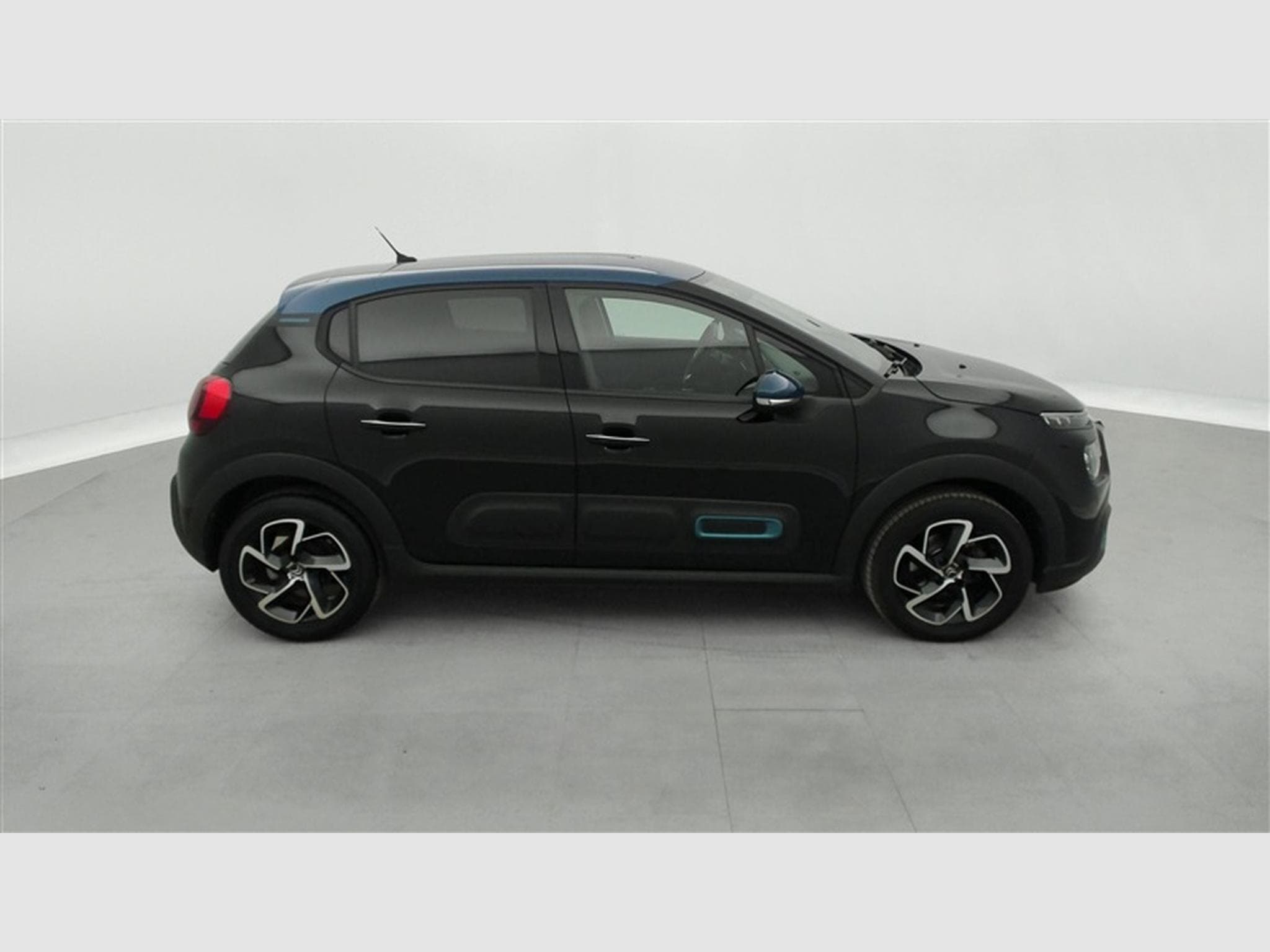 Citroen C3 1.2 PureTech Shine S&S°NAV°CARPLAY°CAM°FULL LED (2022) - Photo 23