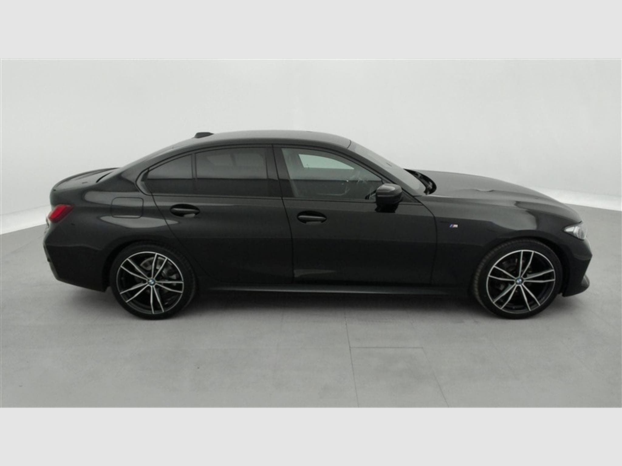 BMW 318 318 i Pack M (2023) - Photo 23