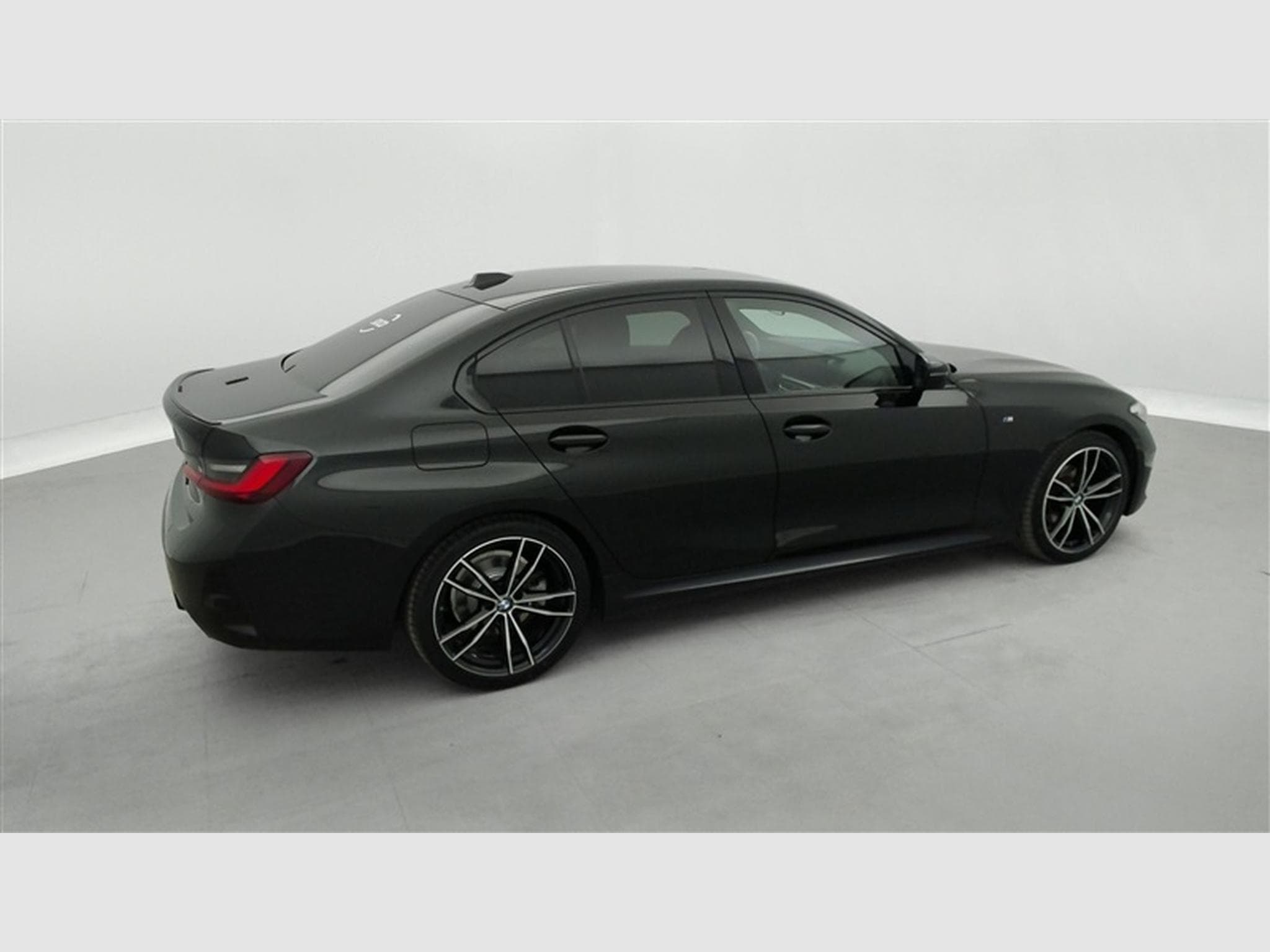 BMW 318 318 i Pack M (2023) - Photo 24