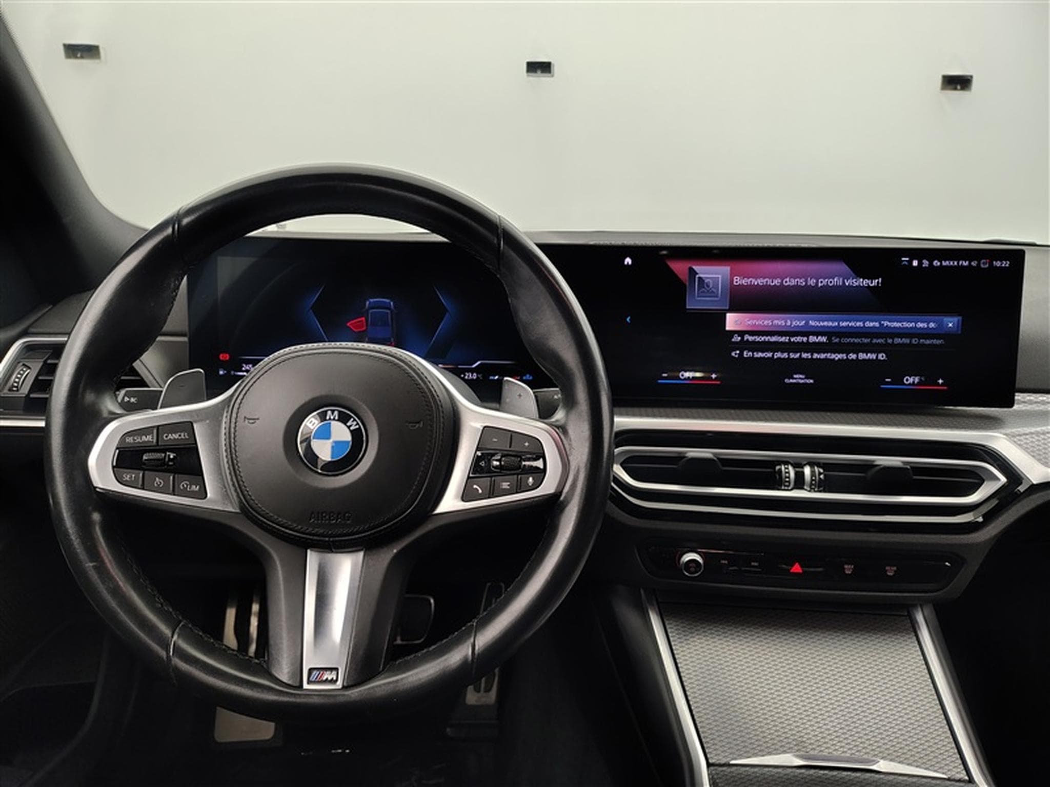BMW 318 318 i Pack M (2023) - Photo 9