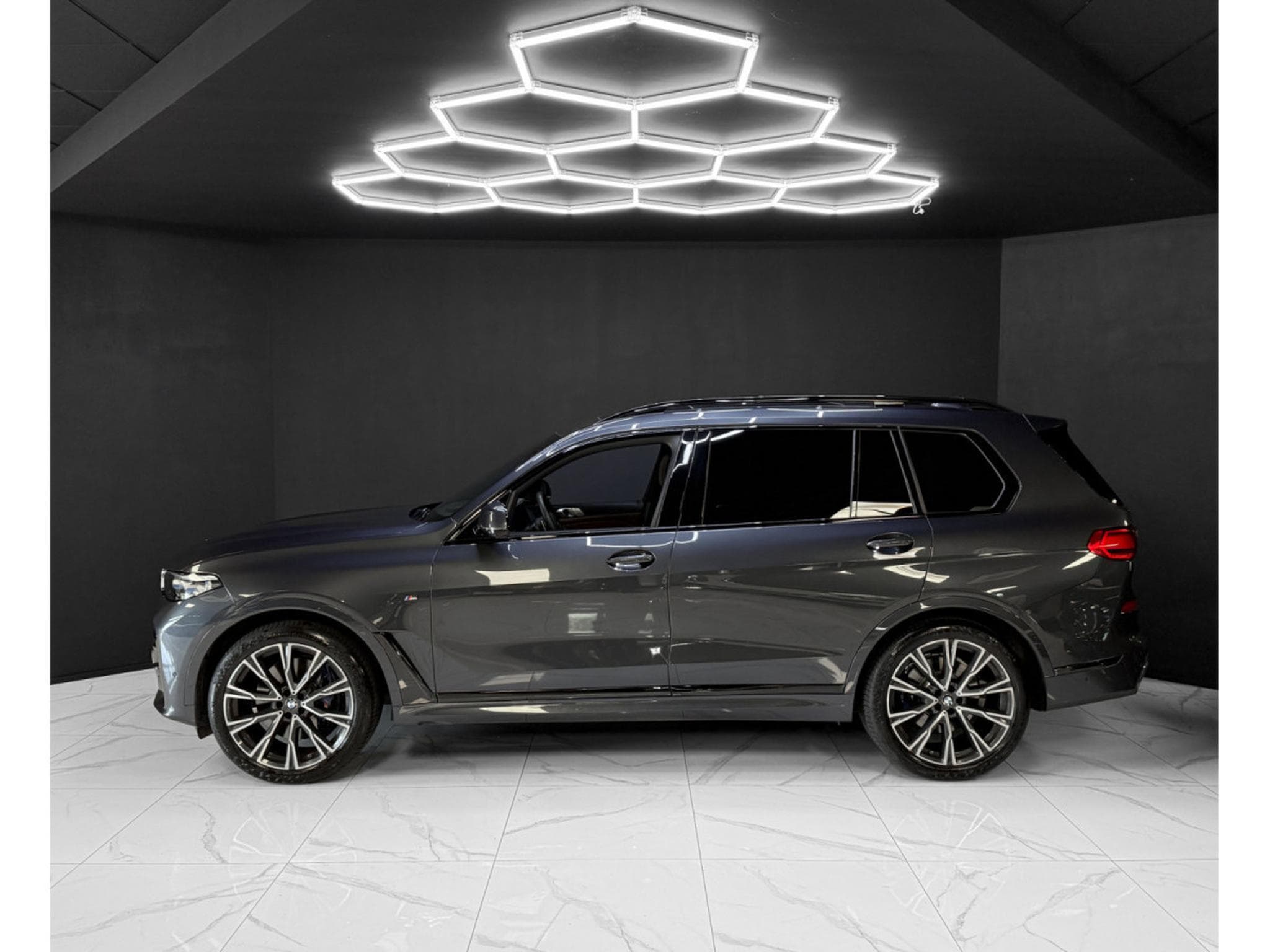 BMW X7 xDrive 40i M Sport FULL (2020) - Photo 2