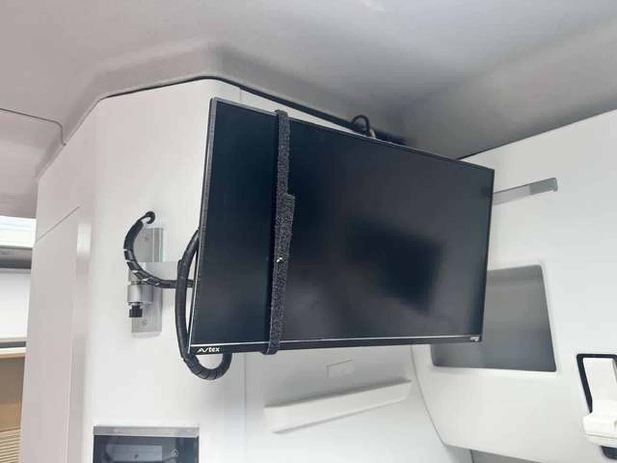 VW Grand California 1er OWNER / jusqu'a 36 mois de garantie (2022) - Photo 23