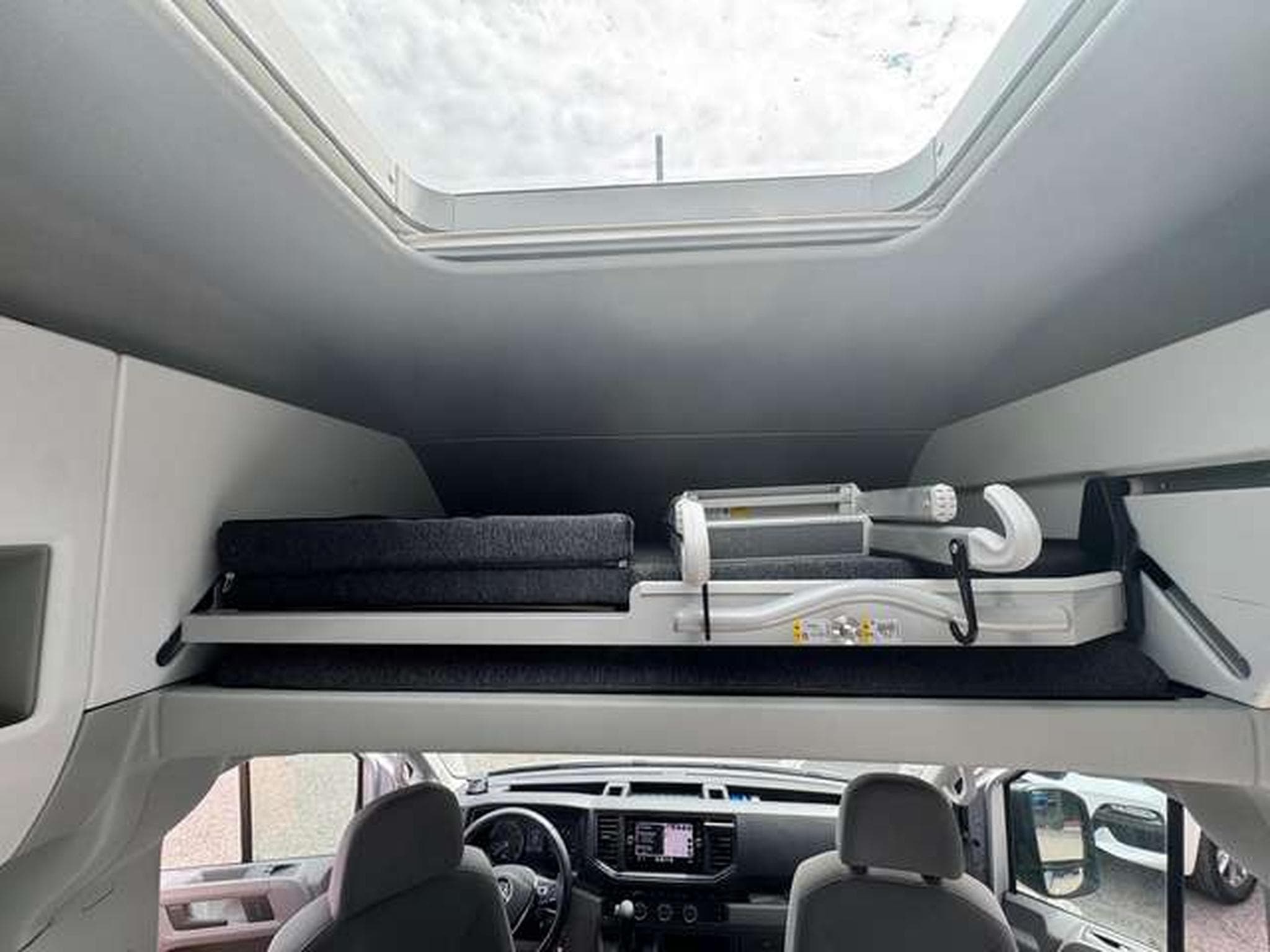 VW Grand California 1er OWNER / jusqu'a 36 mois de garantie (2022) - Photo 25