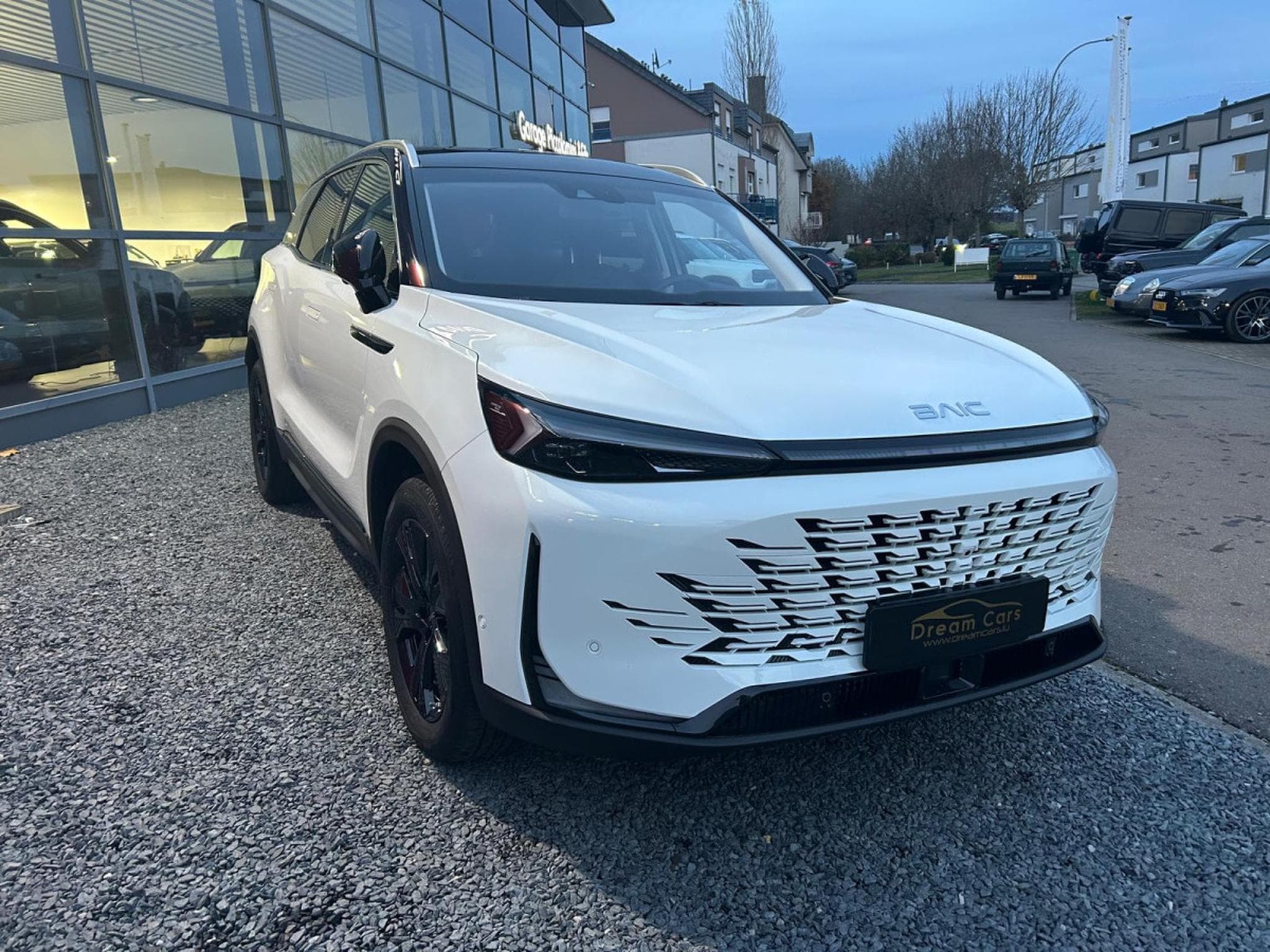 Baic X75 1.5 TURBO AUTO FULL OPTIONS (2026) - Photo 5