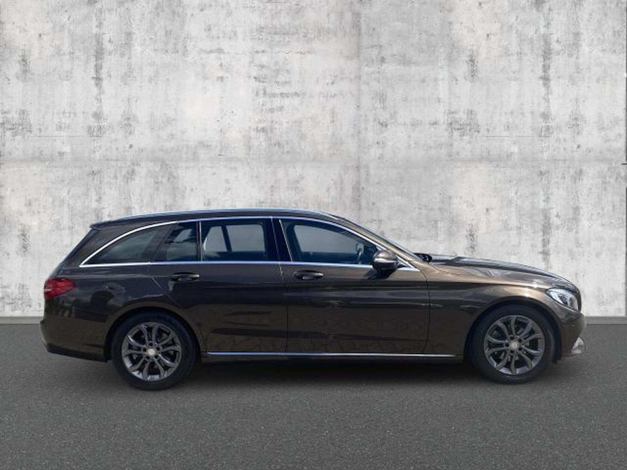 Mercedes C 180 C 180d T Autom. Avantgarde NAVI LED PDC Tempomat (2015) - Photo 6