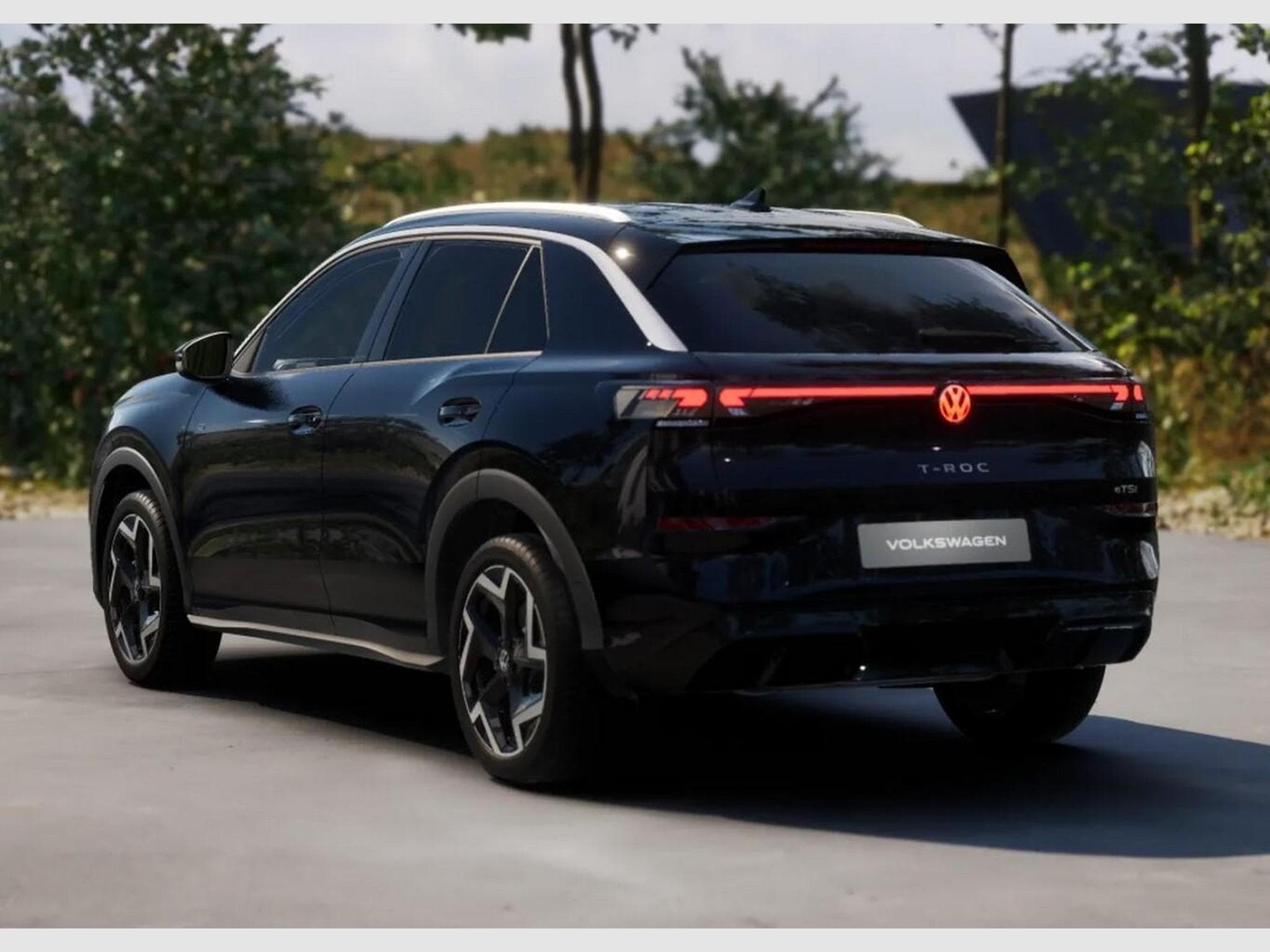 VW T-Roc R-Line (2026) - Photo 3