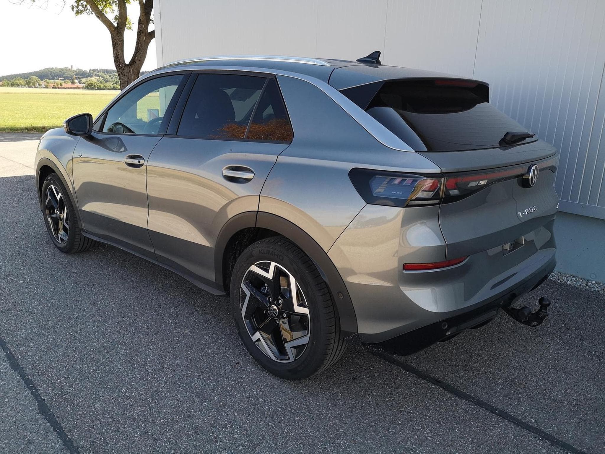 VW T-Roc 1.5 eTSI 110 kW R-Line (2026) - Photo 3