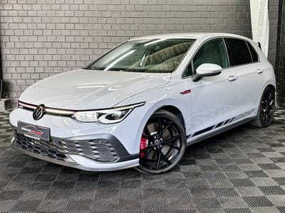 VW Golf (2022) - Photo 1