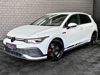 VW Golf (2023) - Photo 9