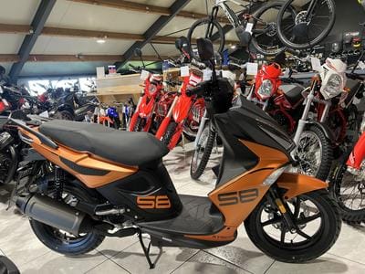 Kymco Super 8 (2024) - Photo 2