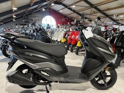 Suzuki Burgman (2026) - Photo 6