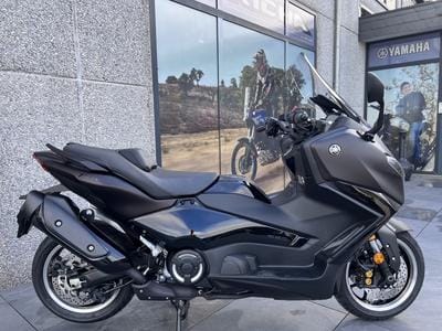 Yamaha T-Max (2026) - Photo 1