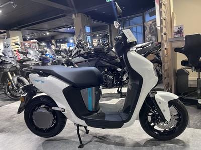 Yamaha Neos (2026) - Photo 4