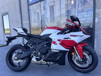 Yamaha R9 (2026) - Photo 2