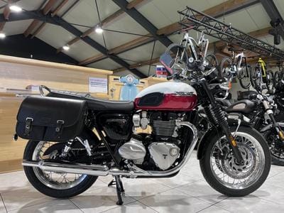 Triumph Bonneville (2025) - Photo 1