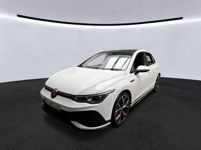 VW Golf (2024) - Photo 7