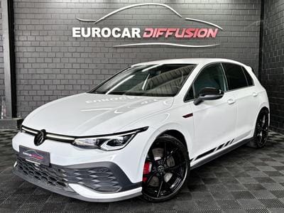 VW Golf (2024) - Photo 2