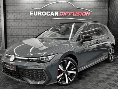VW Golf (2025) - Photo 1