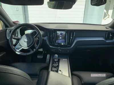 Volvo XC60 2.0 T8 Twin Engine R-Design eAWD Geartronic (2018) - Photo 5