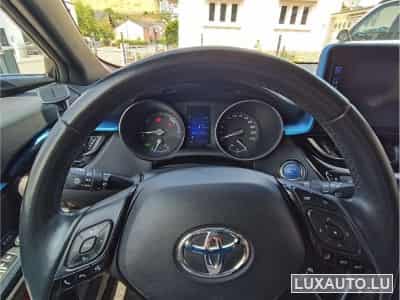 Toyota C-HR 122H CULT 2WD E-CVT (2019) - Photo 3