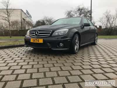 Mercedes C 63 AMG (2009) - Photo 1