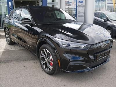 Ford Mustang Mach-E (2023) - Photo 3