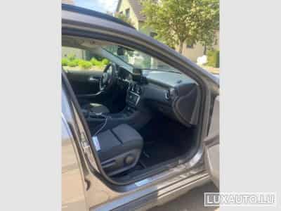 Mercedes GLA 200 (2019) - Photo 8